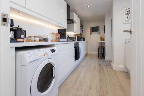 Kitchen (3)