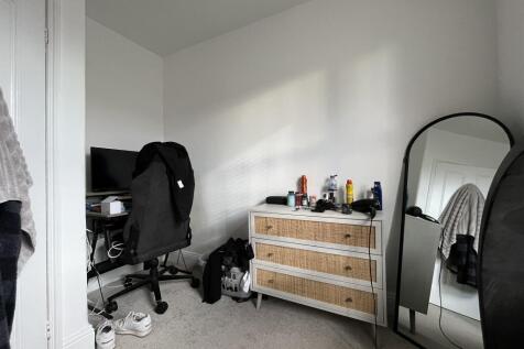 Bed 3 (2)