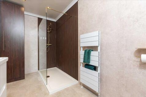 Ensuite Shower