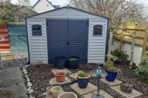 GARDEN SHED