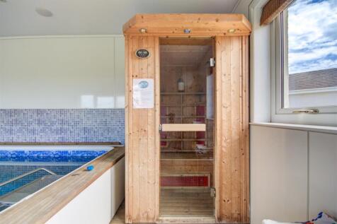SWIMMING POOL &amp; EXERCISE ROOM