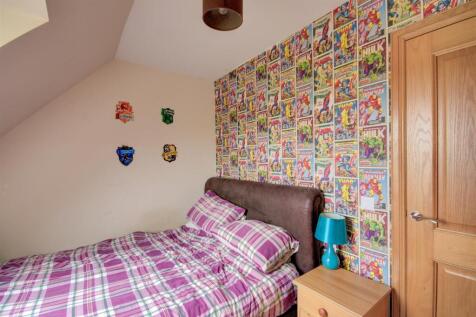 BEDROOM 5