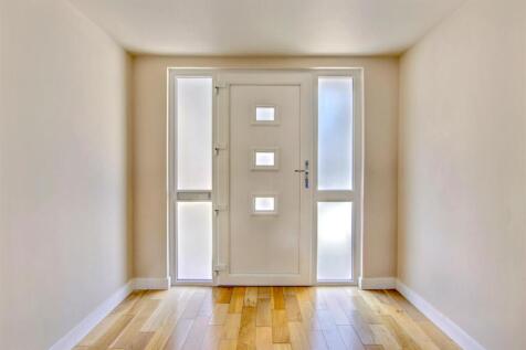 ENTRANCE PORCH