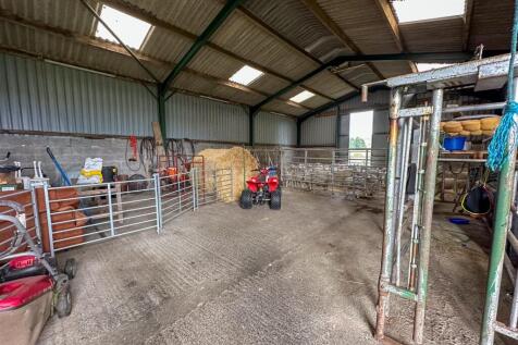 BARN