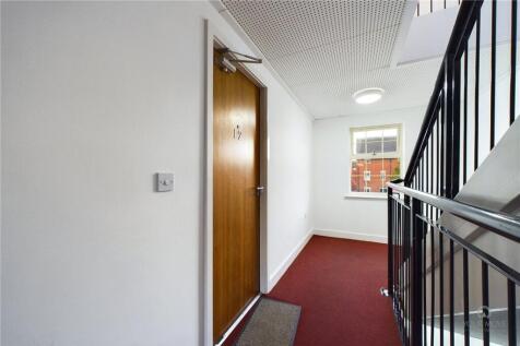 Communal Landing