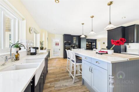 Kitchen/Family/Diner