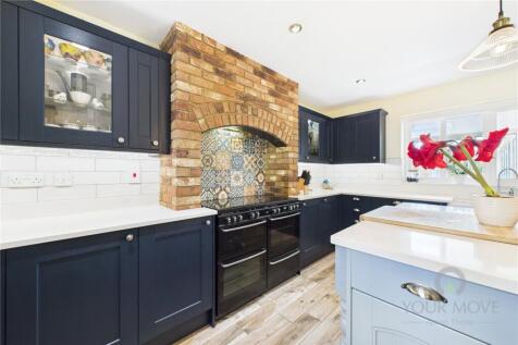 Kitchen/Family/Diner