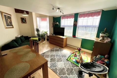 Lounge/Bed 3