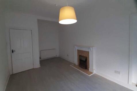 Lounge/ Dining Area