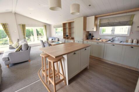 Breakfast bar