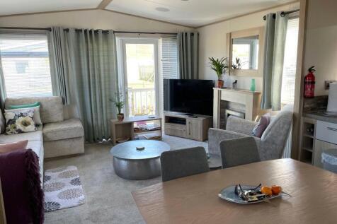 Living /Dining