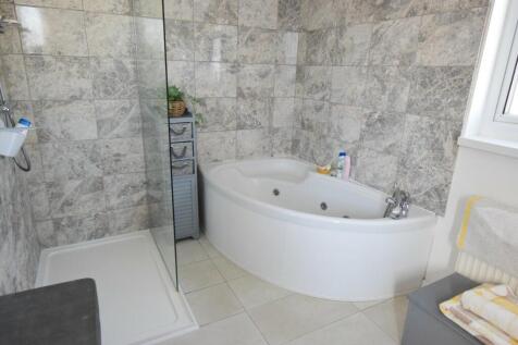 Bathroom (2)