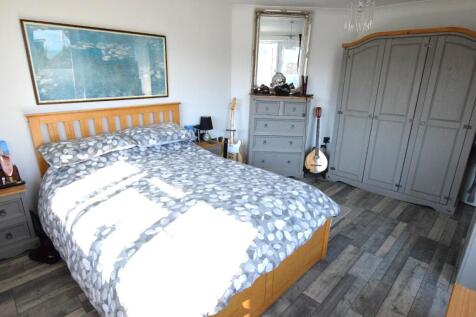 Bedroom One (2)