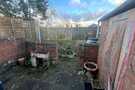 Rear Courtyard 