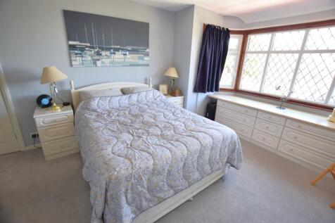 Bedroom One (2)
