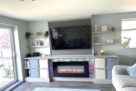 Entertainment wall