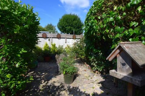 Rear Garden (2)