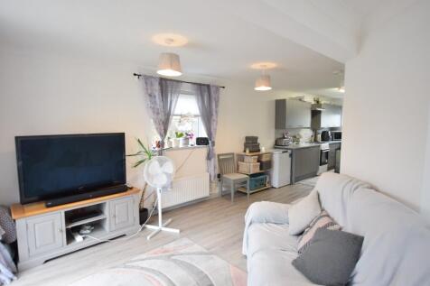Open-Plan Living 