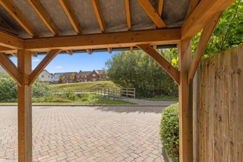 Car Port Outlook