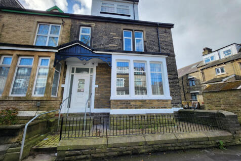 27 Hartman Place, Bradford, BD9 5DN