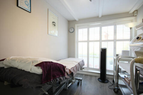 Beauty Room 1