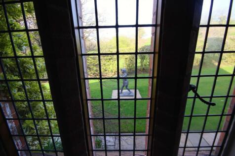 Window View 