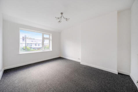 1372735-11-68ff6c...