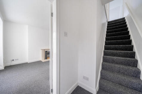 1372735-22-68ff6d...