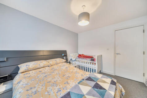 1387742-7-693add9...