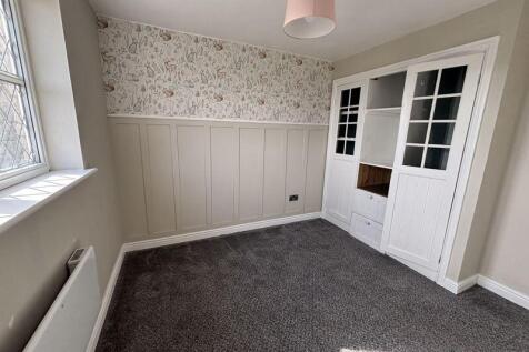 Bedroom Two (1)