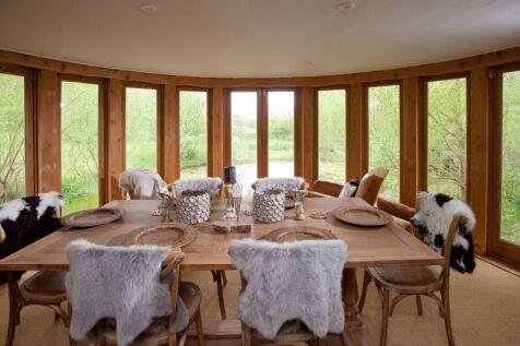 Annexe Dining Area
