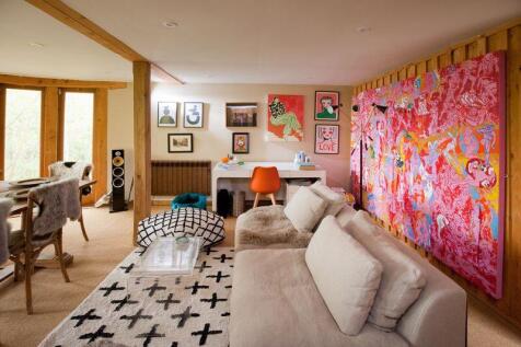 Annexe Main Room 