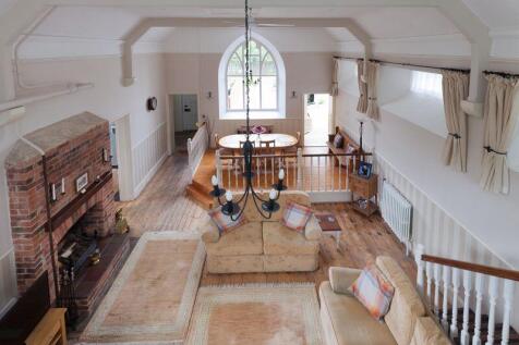 Sitting Room (Elevated)