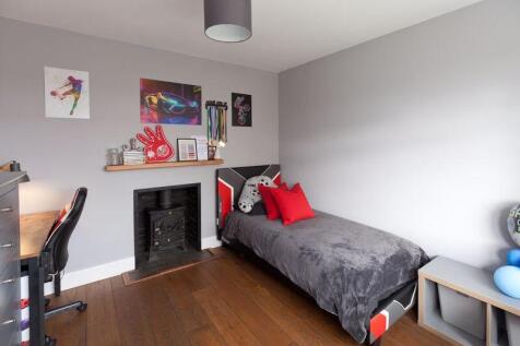 Bedroom Five / Study