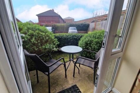 Patio (1)