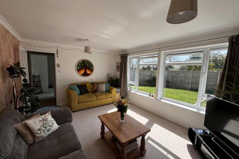 Sitting Room image 2
