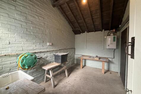 Outbuilding Image 3 