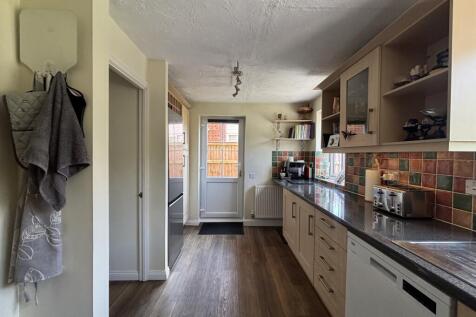 Kitchen Image 2 