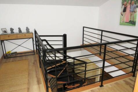 Property Image 32