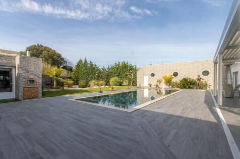 Property Image 27