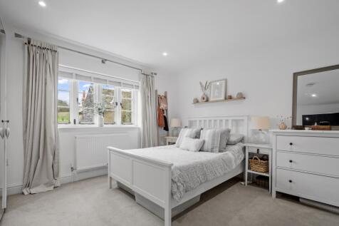 Bedroom2