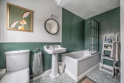 Master Ensuite