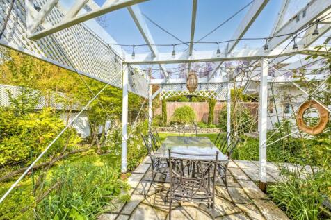Property Image 38
