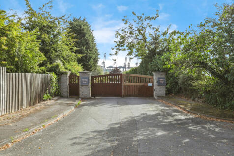 Property Image 18