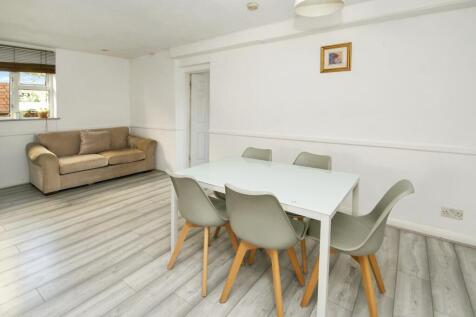 2025-09-25 12.54.36.jpg