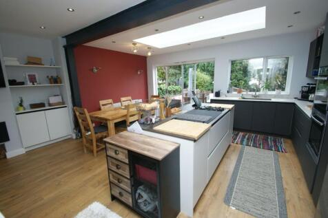 2025-10-14 11.03.24.jpg