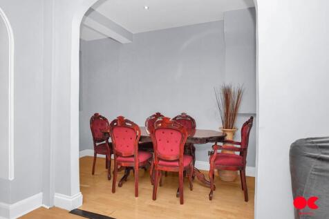 Dining Room.jpg