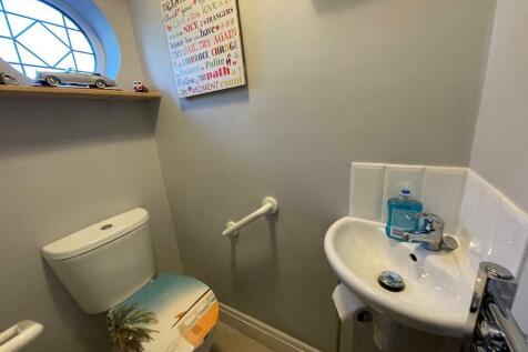 GF WC