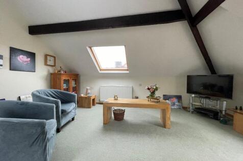 Bedroom Three/Lounge