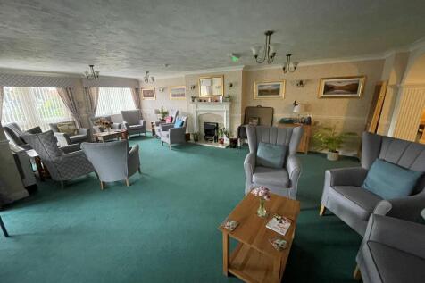 Communal Lounge